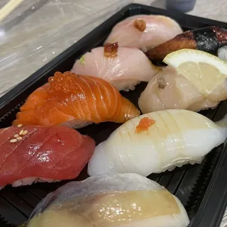8 Piece Omakase Bento