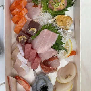 Arnold's Sashimi Plate - President's Special