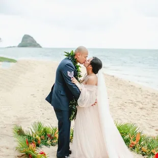 Our elopement at Kualoa Ranch, picture by Jenna Lee