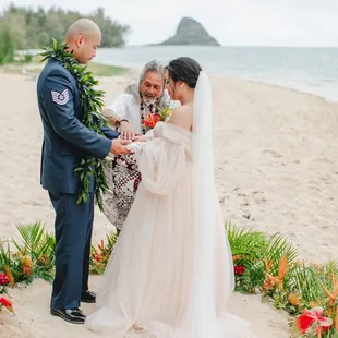 Our elopement at Kualoa Ranch, picture by Jenna Lee
