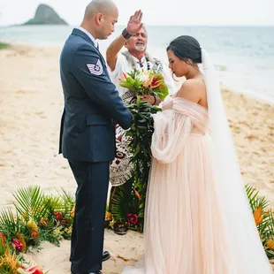 Our elopement at Kualoa Ranch, picture by Jenna Lee