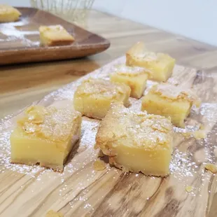 The butter mochi cake is fantastic. Wonderful Hawaiian food in heart of Little Tokyo.