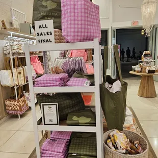 @Ala Moana Center/Aloha Collection Store; 2/8/2025. So much neat Hawaiian theme items/prints/tote Bags, etc. Palaka prints 2. So Cute!