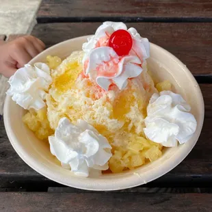 Pineapple bow