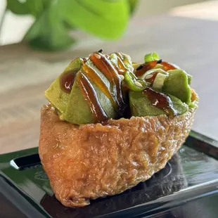 Avocado inari