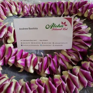 The beautiful lei that i received. Quality work, and smells is just as amazing. Mahalo! Can not wait for the next one.