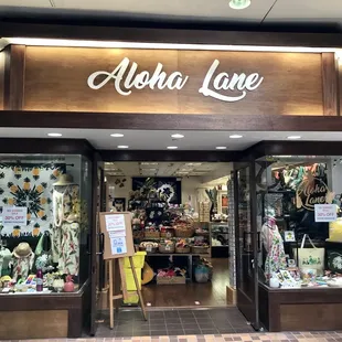Store front (June 2020)
