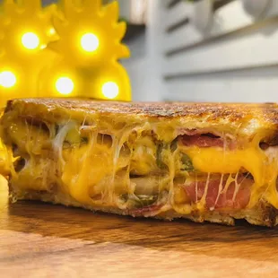 The Aloha Melt (SPICY)