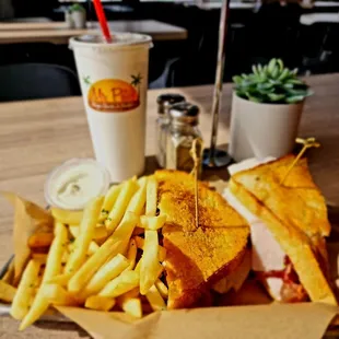 Club sandwich combo