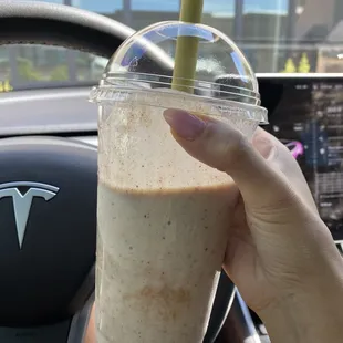 Cinnamon Roll protein shake