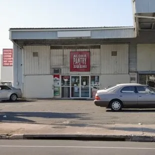 a car parked in front of the store