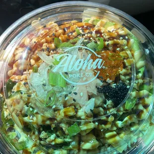 Custom poke bowl