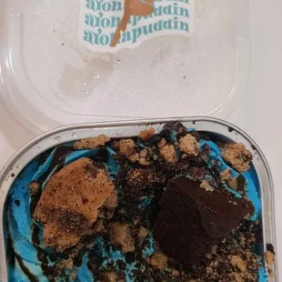 Cookie monster tres leches