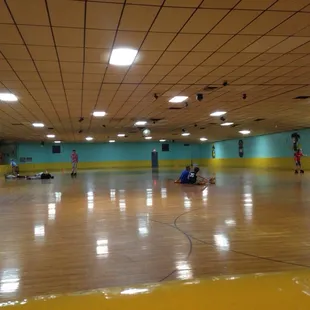 Races in the summer on a Thursday!