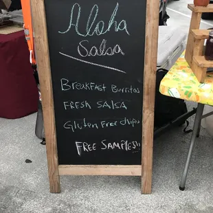 Aloha Salsa at the Pearlridge Farmer&apos;s Market