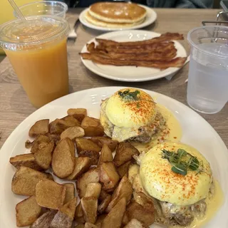 Kalua Pork Benedict