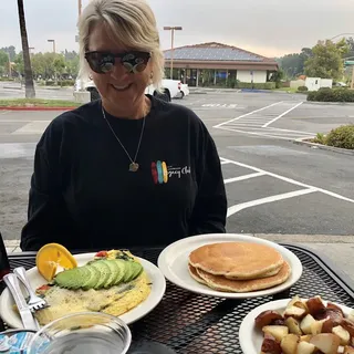 Avocado Omelette