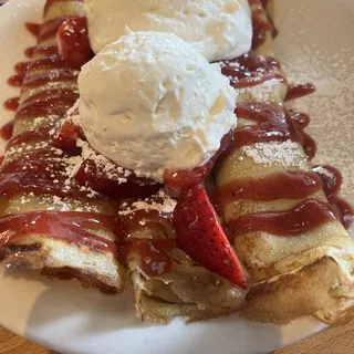 Strawberry N' Cream Crepes