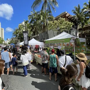 Aloha Sugarcane Juices at Waikiki Block Party!!