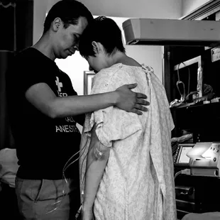 Birth photography sessions now bookingBirth photography sessions now booking