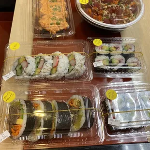 Various already made grab and go available