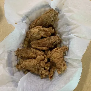 DA Wings