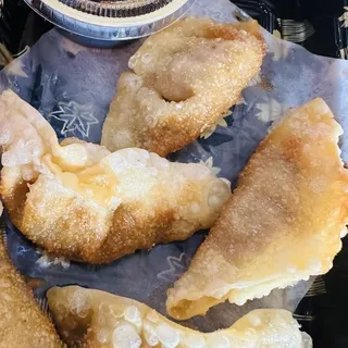 6 Piece Beef Dumplings