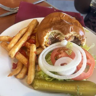 Sirloin Cheeseburger