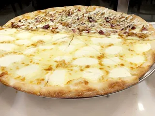 La Citta Pizzeria & Restaurant