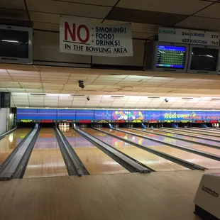 Alpine Club Lanes
