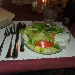 Salad with ranch