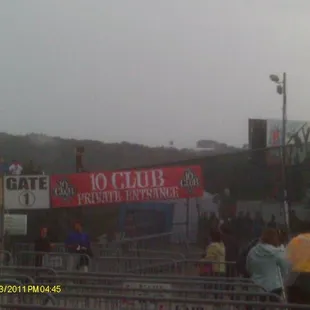 a large crowd of people