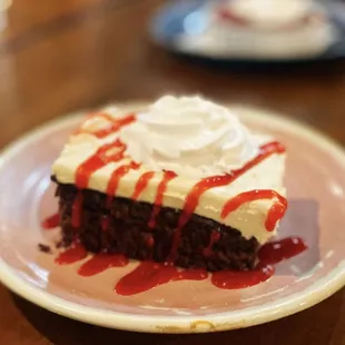 dessert, food