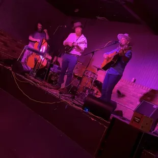 sushi and sashimi, interior