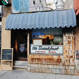 Outside. Wait here...