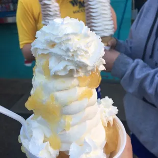 Medium pineapple  sundae
