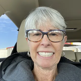 Kim B.