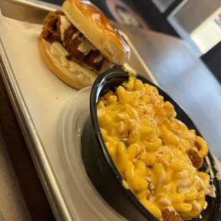 Al's Loaded Mac & Cheese
