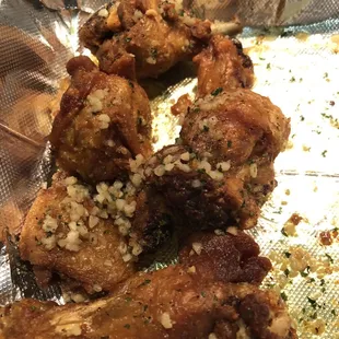 Garlic Wings; Ordered extra crispy