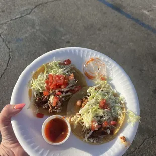 Look at those asada tacos!