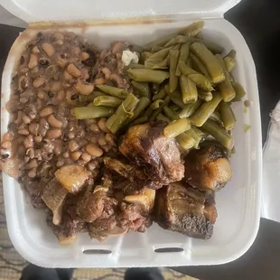 Beef Oxtails with 2 Sides