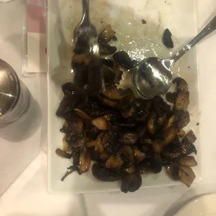Side of mushrooms. All I can say is WOW, YUM and MORE PLEASE !
