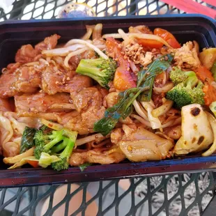 Drunken noodle (Pad Kee Mao)