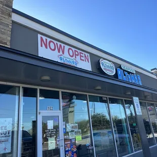 Entrance 12/2023