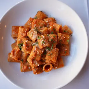 pasta dish, food, pasta