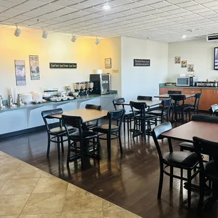 Full breakfast buffet every morning from 6AM to 10AM.