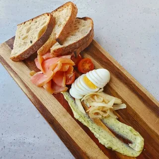 Smoked Salmon Board