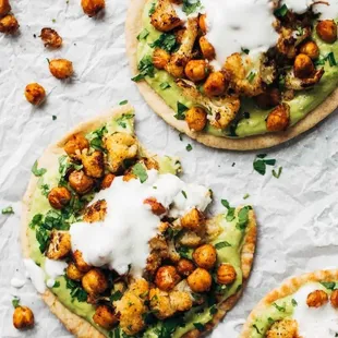 chickpeas and avocado flatbreads