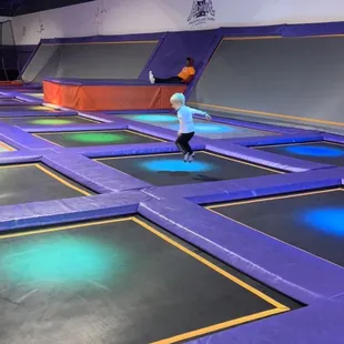 Clean spot, amazing staff!
