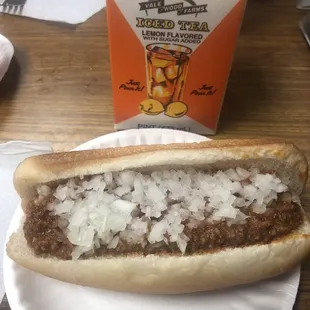 The original Texas dog with everything.